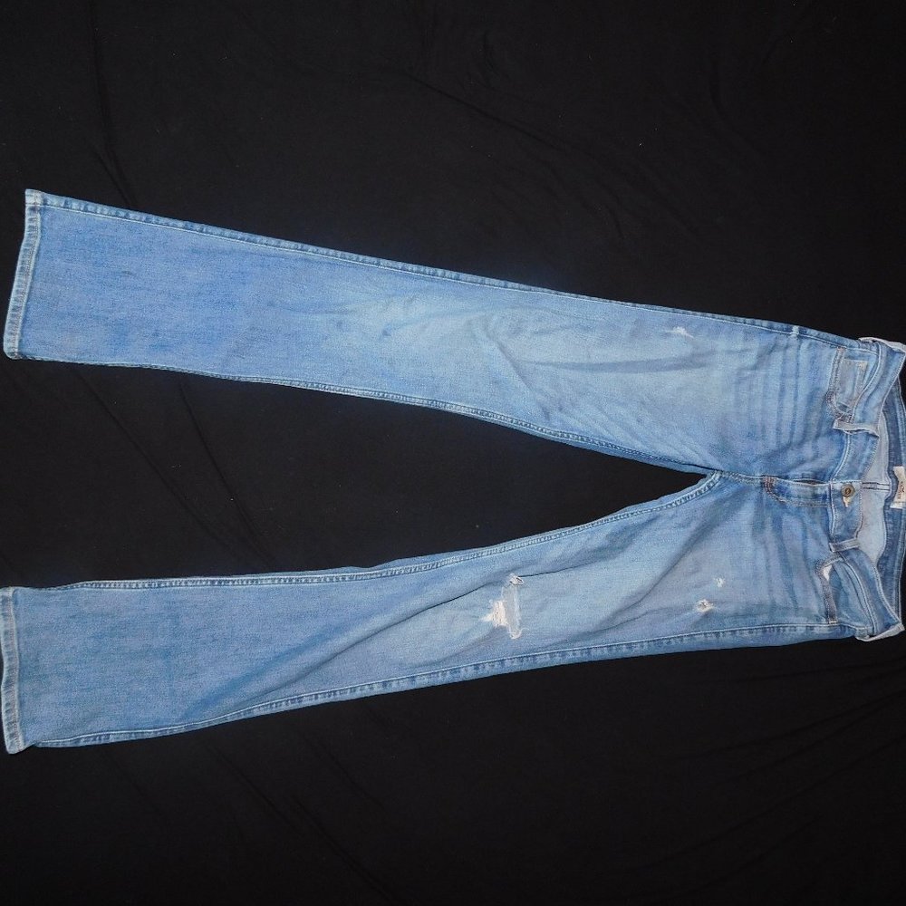9L Hollister Jeans